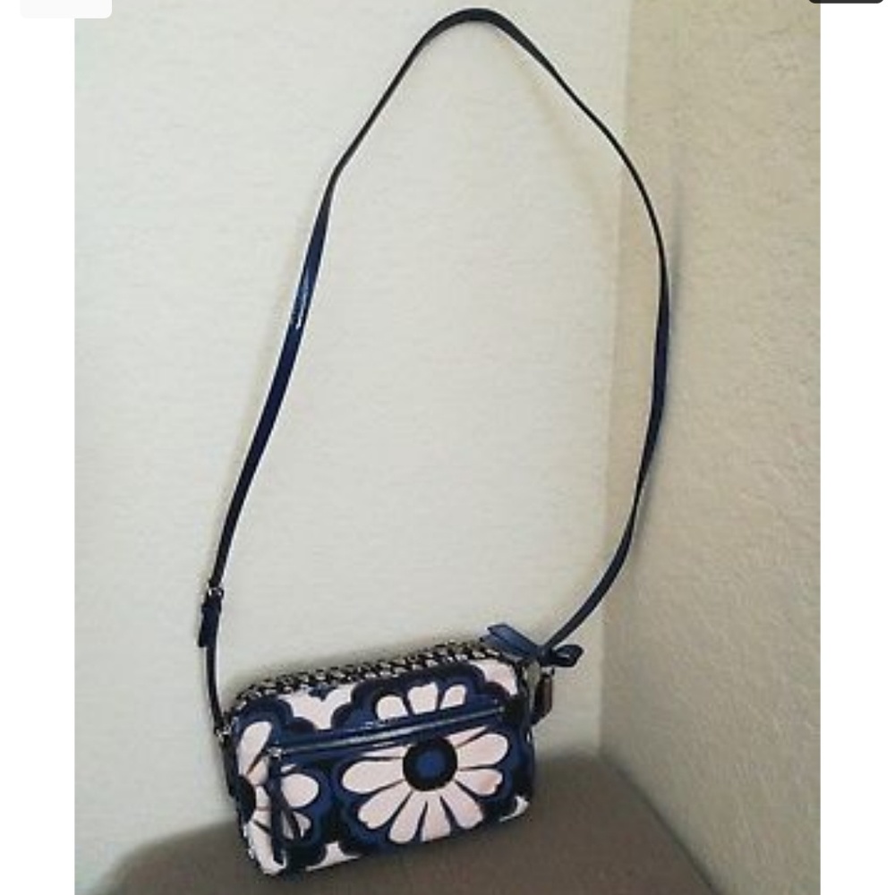 Coach Poppy Floral Scarf Print Flight CrossBag